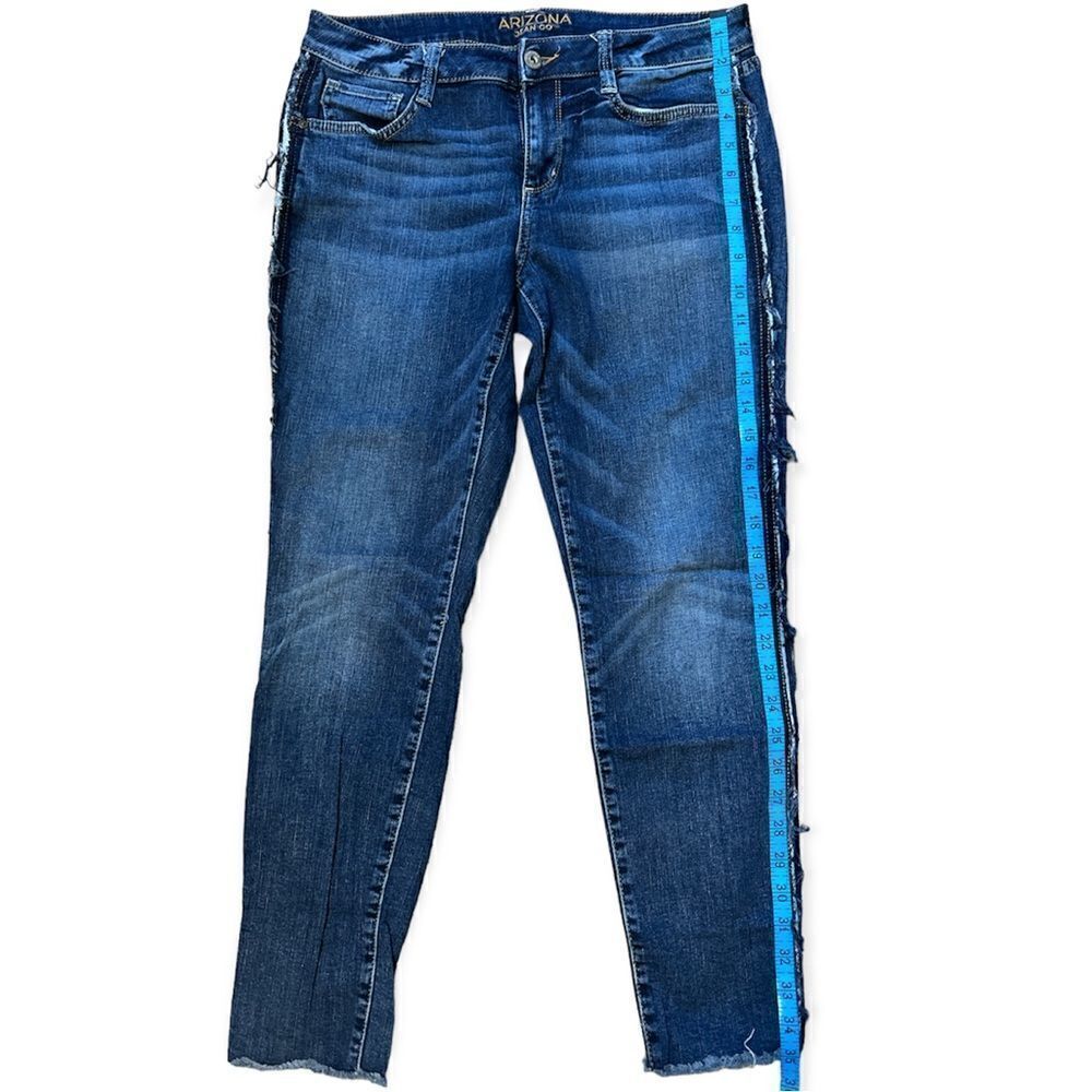 Arizona Jeans Company Juniors Ankle Jeans Size 9 - Picture 7 of 8